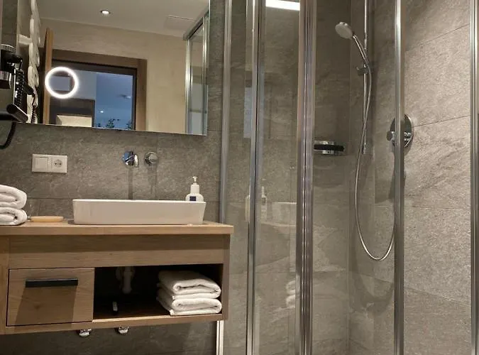 Eberharter * 迈尔霍芬